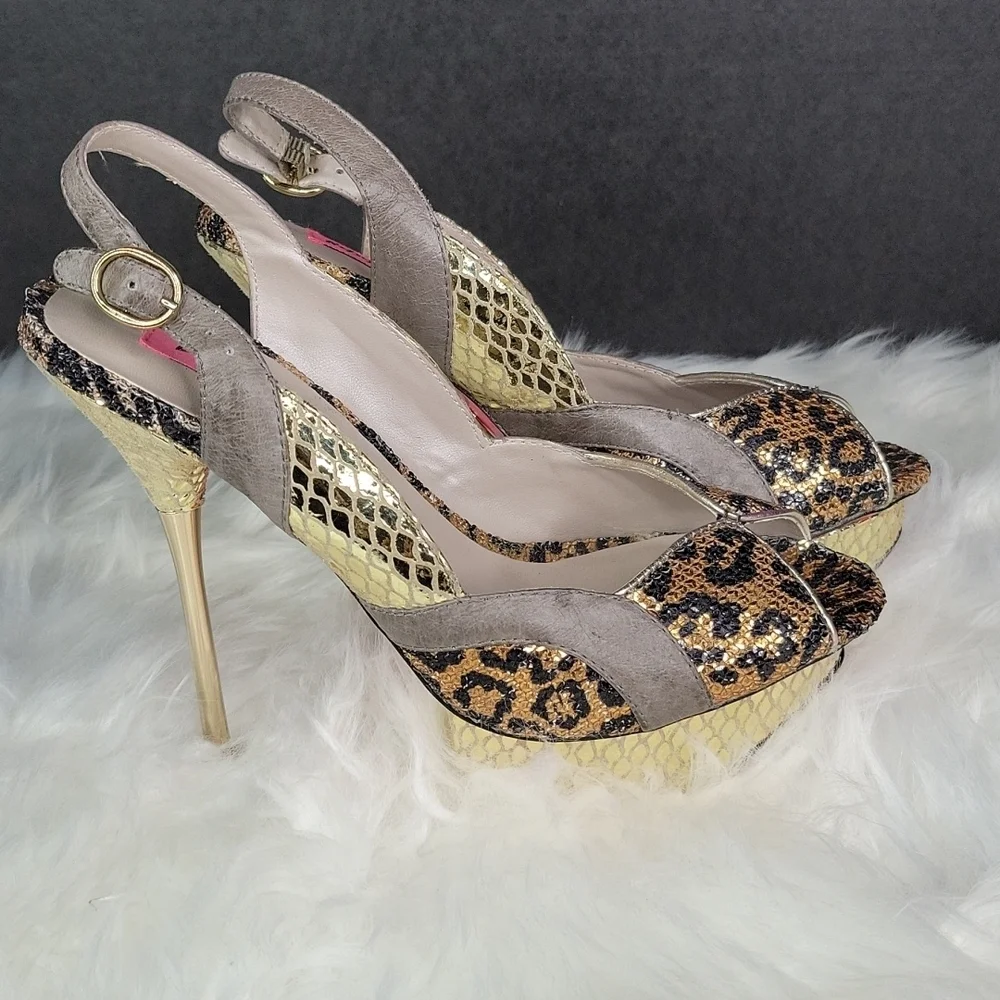 BETSEY JOHNSON Twanty‎ Slingback Pumps Size 6.5